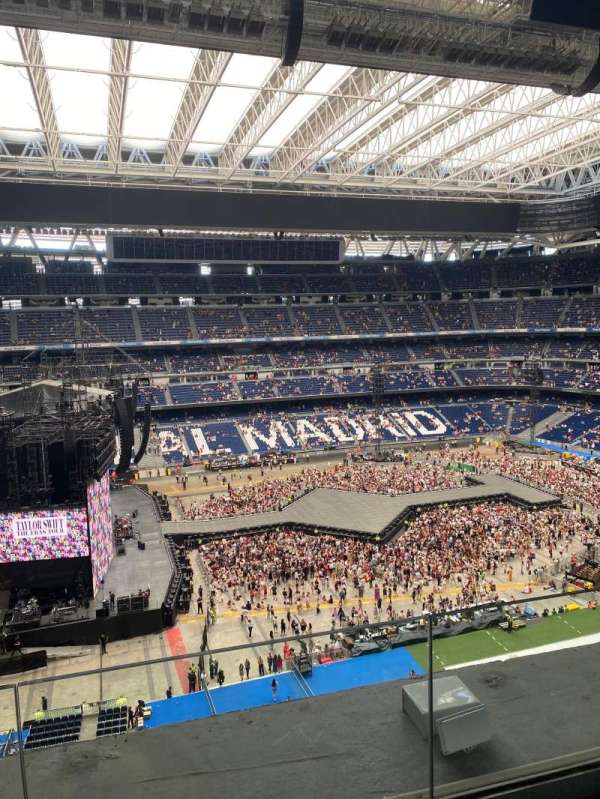 Photo by  at Santiago Bernabéu Stadium