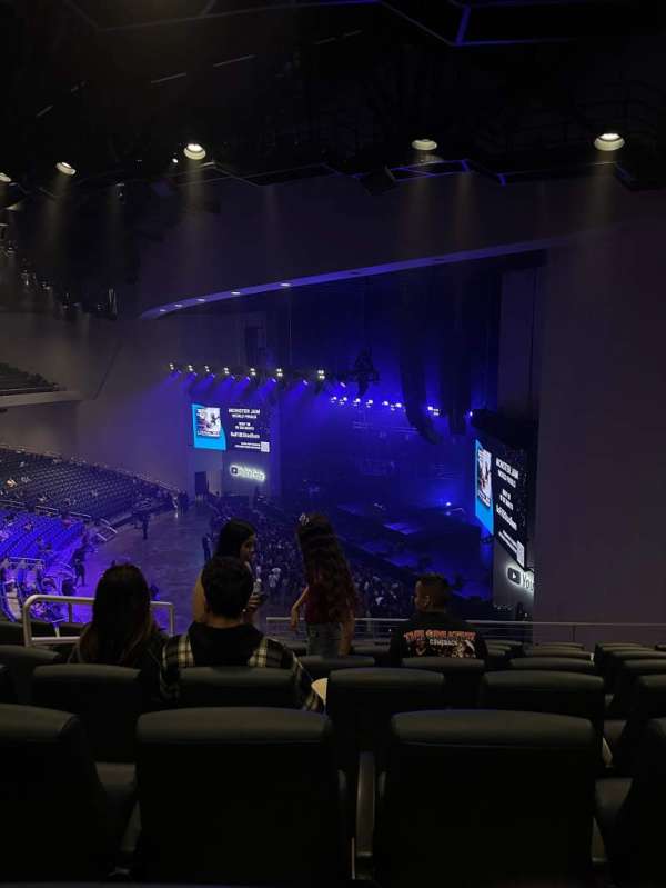 YouTube Theater, section: 207, row: H, seat: 7