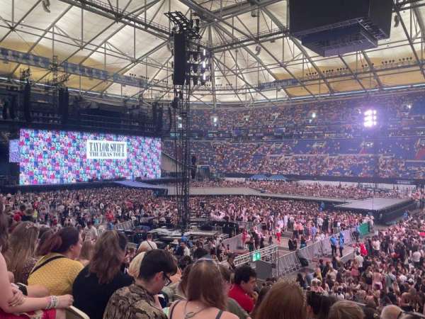 Veltins-Arena, section: O, row: 15, seat: 11