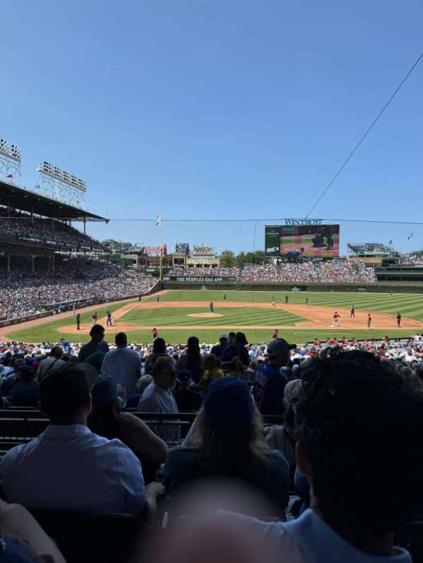Wrigley Field, section: 222, row: 4, seat: 15
