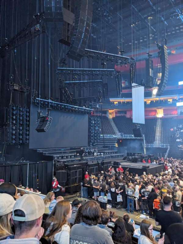 Little Caesars Arena, section: 124, row: 9, seat: 10