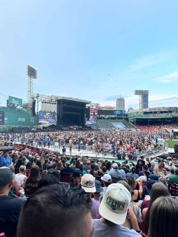 Fenway Park, section: Loge Box 152, row: GG, seat: 4
