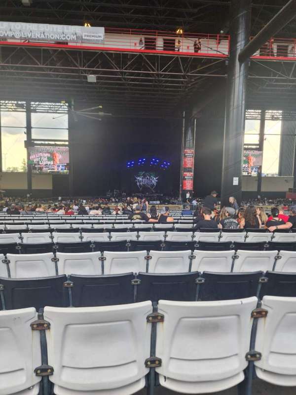 Credit Union 1 Amphitheatre, section: 205, row: MMM, seat: 11
