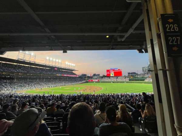 Wrigley Field, section: 226, row: 9, seat: 20