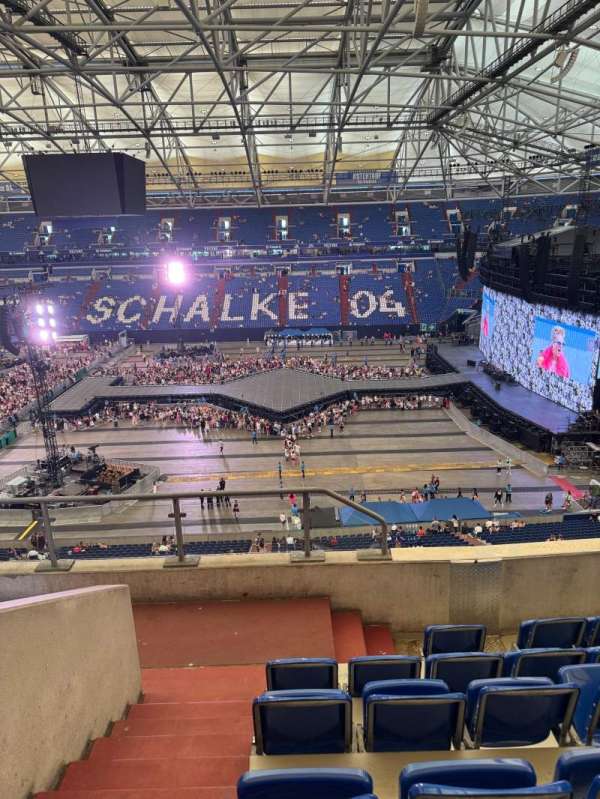 Veltins-Arena, section: 10, row: 6, seat: 9