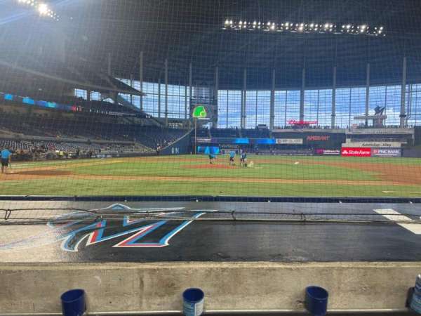 LoanDepot Park, section: 9, row: B, seat: 12