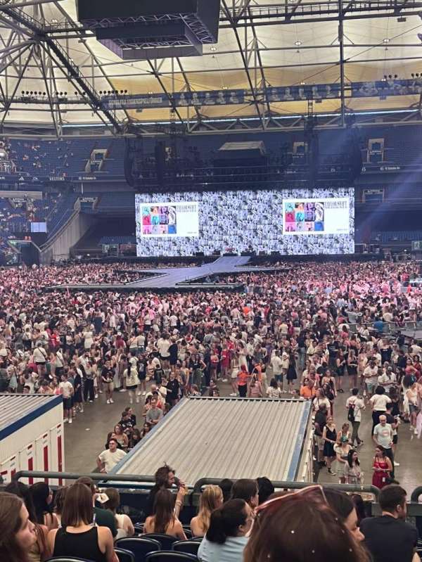 Veltins-Arena, section: N2, row: 12, seat: 9