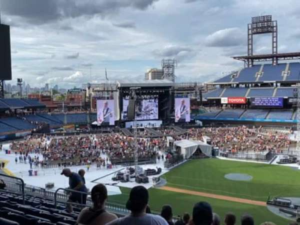 Citizens Bank Park, section: 226, row: 9