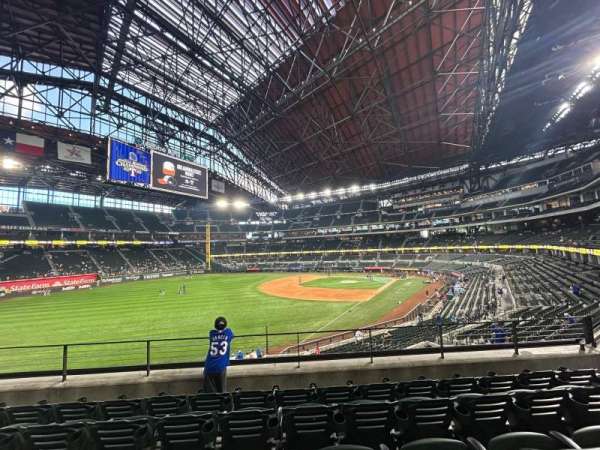 Globe Life Field, section: 102, row: 5, seat: 11