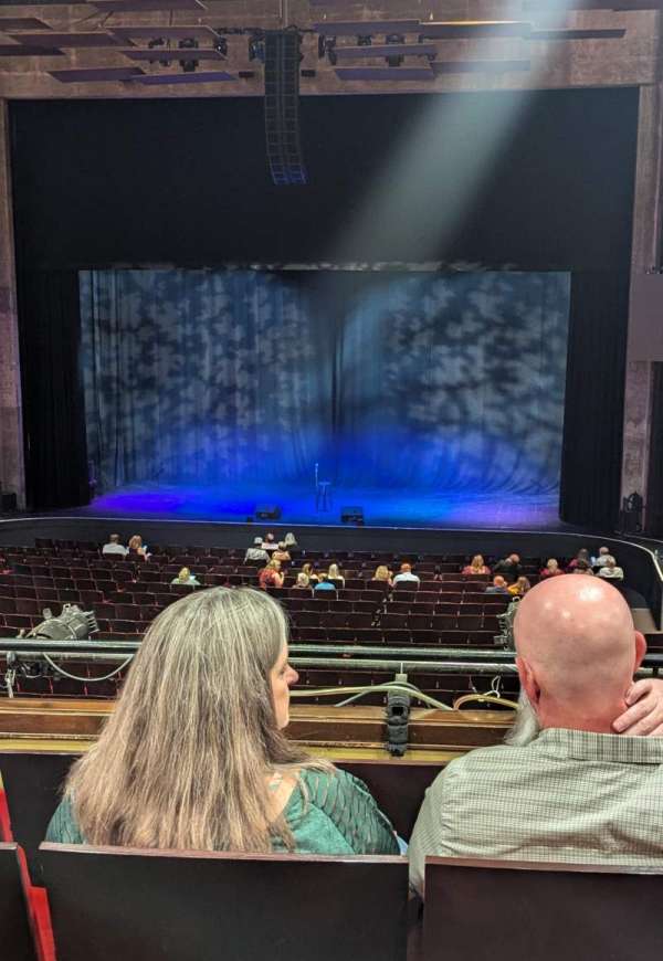 Clowes Memorial Hall, section: 1T-R, row: D, seat: 211
