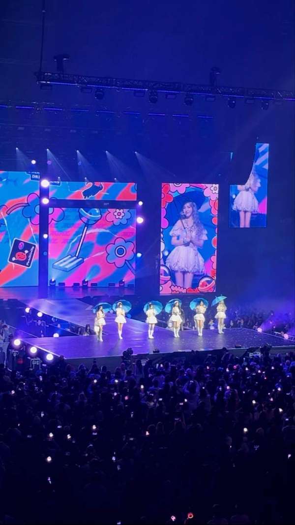 rod laver arena, section: 3, row: T, seat: 415