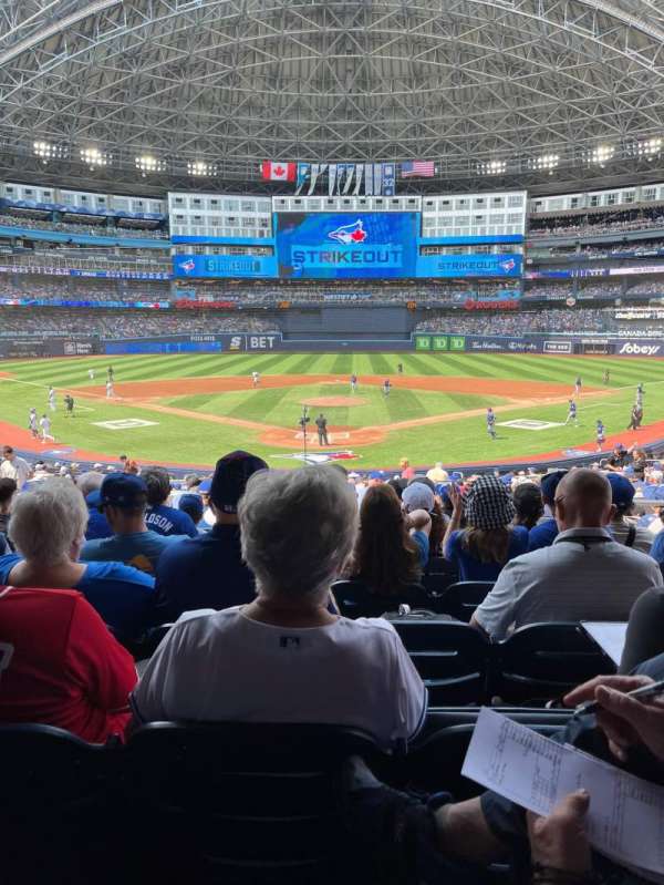 Rogers Centre, section: 124, row: 12, seat: 5
