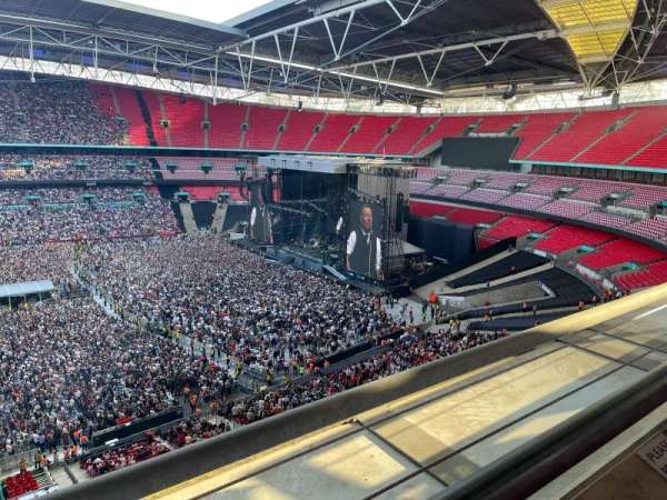 Wembley Stadium, section: 552, row: 1, seat: 390