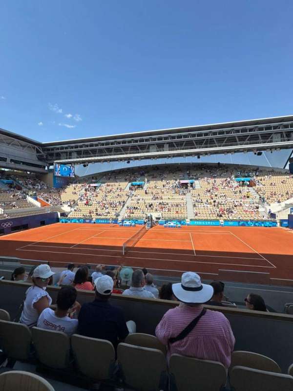 Court Suzanne-Lenglen, section: L5, row: 11, seat: 52