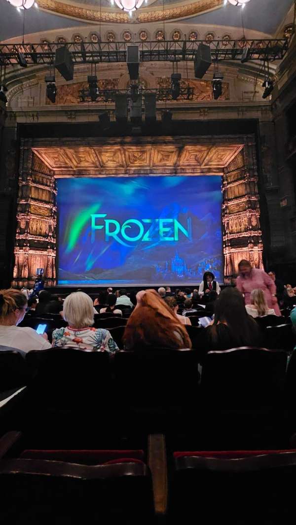 Theatre Royal Drury Lane, section: Stalls, row: L, seat: 29