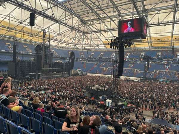 Veltins-Arena, section: P, row: 27, seat: 32