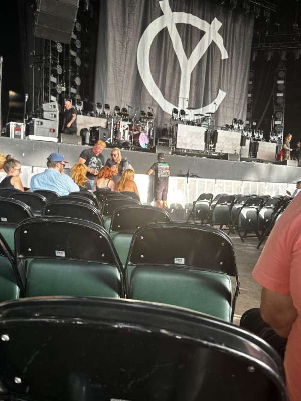 Dos Equis Pavilion, section: 102, row: 4, seat: 2