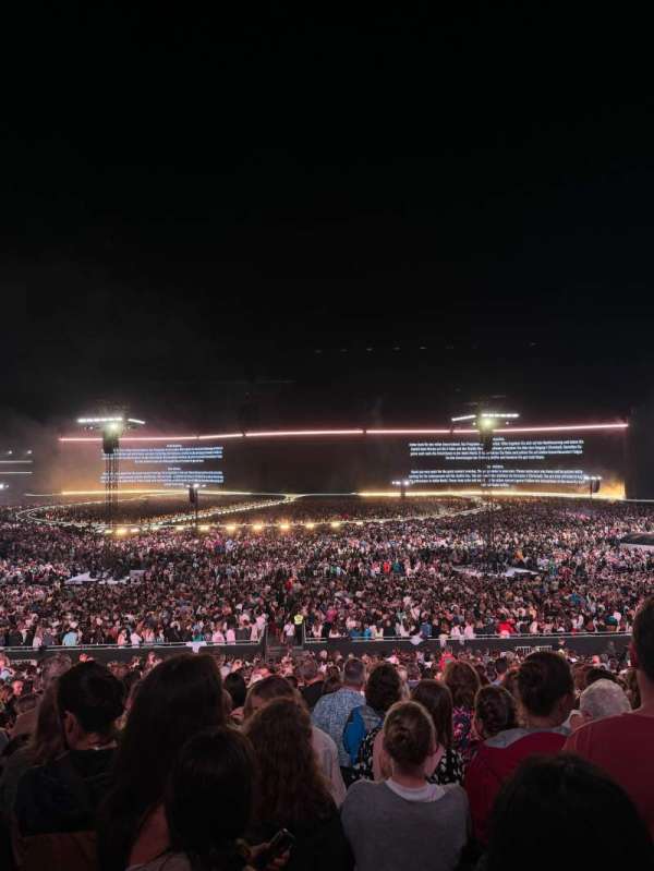 Open Air Arena - Messe München, section: D11, row: 30, seat: 18