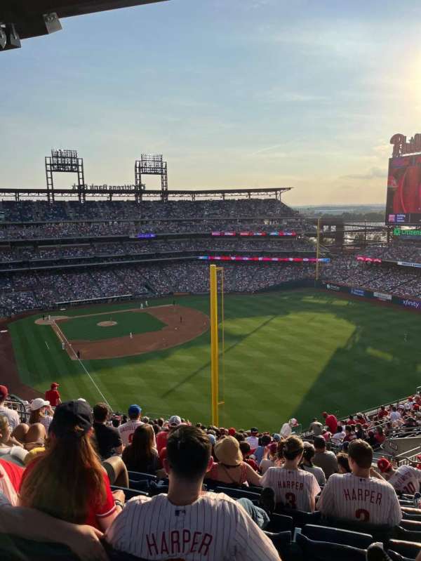 Citizens Bank Park, section: 306, row: 21, seat: 8