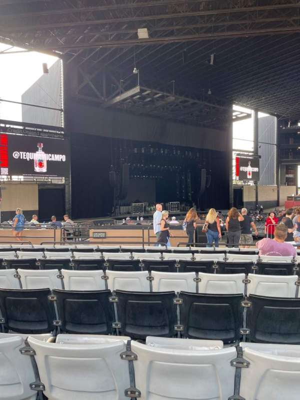Credit Union 1 Amphitheatre, section: 206, row: TT, seat: 27