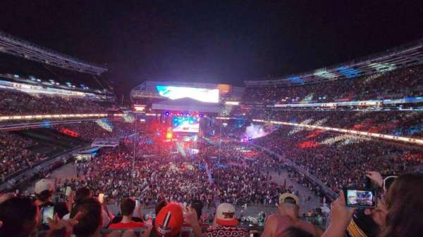 Huntington Bank Field, section: 320, row: 9, seat: 12