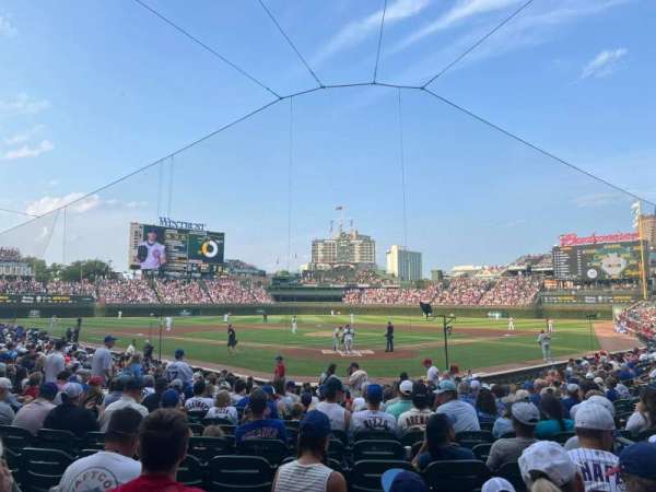 Wrigley Field, section: 117, row: 3, seat: 10