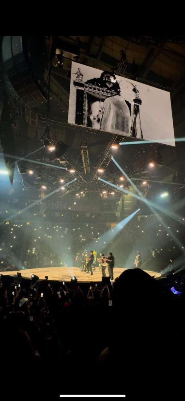 Toyota Center, section: 105, row: 6, seat: 4
