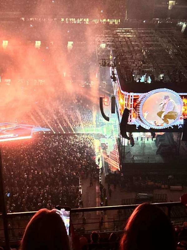 AT&T Stadium, section: 410, row: 11, seat: 21