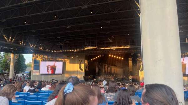 Truliant Amphitheater, section: 6, row: DD, seat: 1