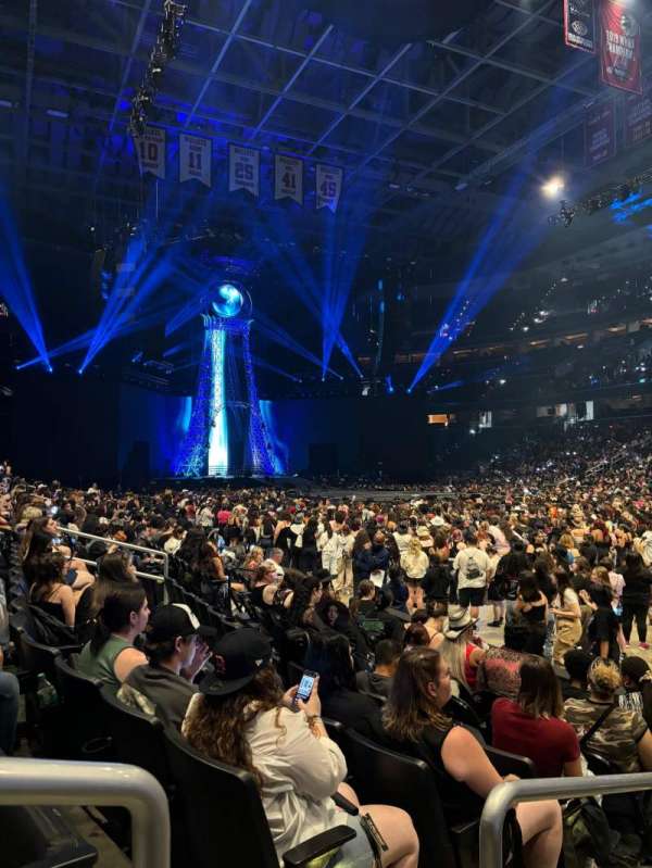 Capital One Arena, section: 103, row: G, seat: 1