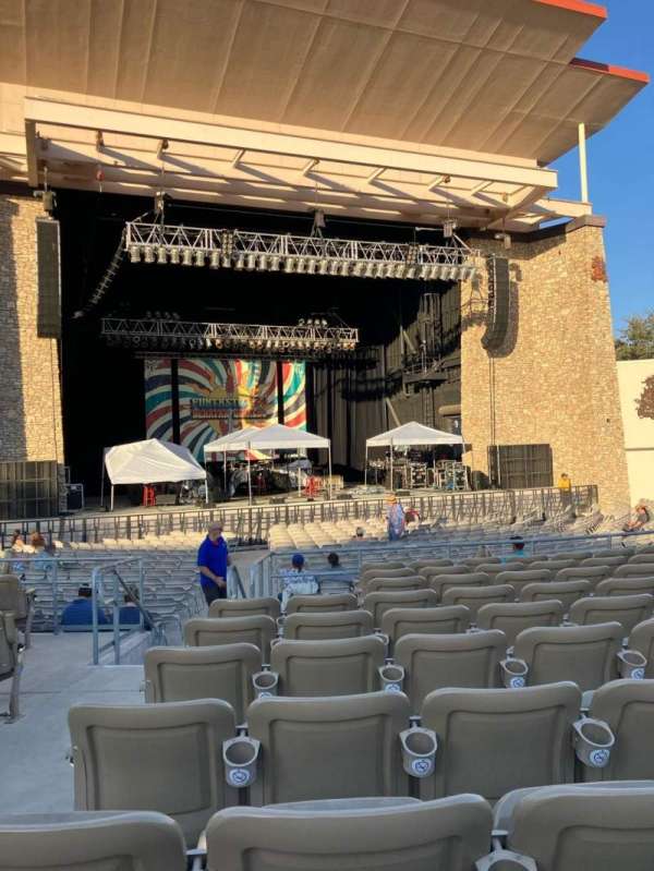 Vina Robles Amphitheatre, section: 202, row: K, seat: 34