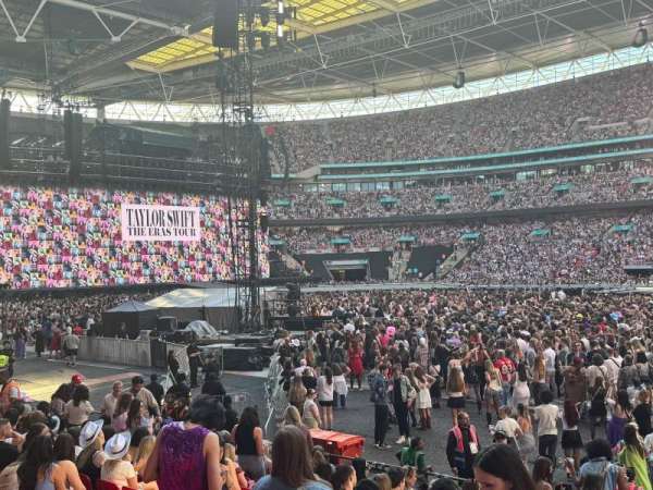 Wembley Stadium, section: 121, row: 14, seat: 274