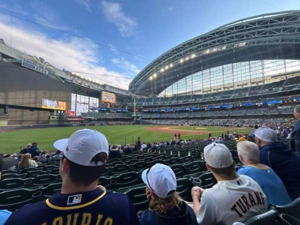 AMERICAN FAMILY FIELD, section: 127, row: 19, seat: 6