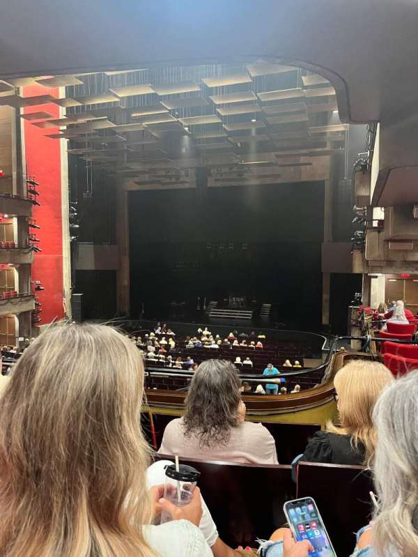 Clowes Memorial Hall, section: 1T-R, row: D, seat: 19