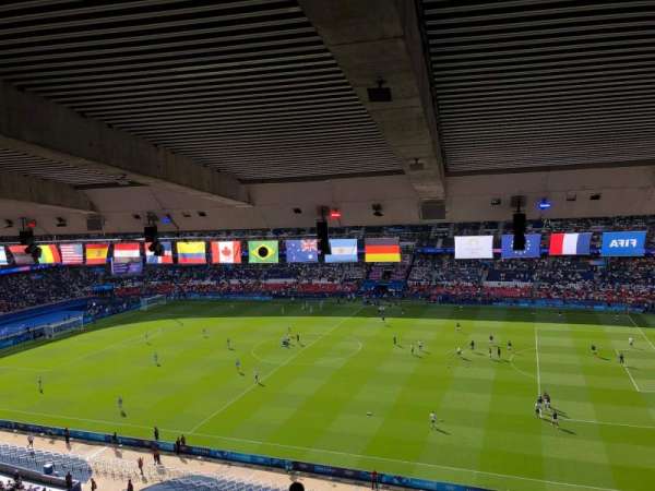 Parc des Princes, section: 407, row: 28, seat: 83