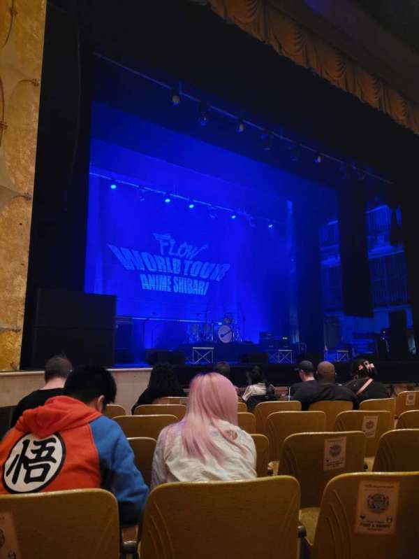 Fisher Theatre, section: Main Floor L, row: G, seat: 17