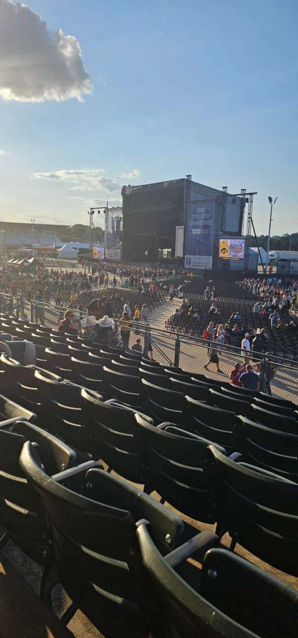 Iowa state fair grandstand, section: Bc, row: 7, seat: 1
