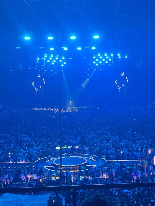 AFAS Dome, section: 230, row: 3, seat: 4
