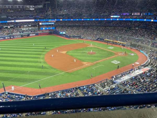 Rogers Centre, section: 534, row: 1, seat: 4