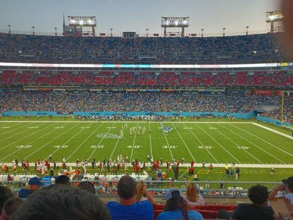 Nissan Stadium, section: 211, row: G, seat: 13