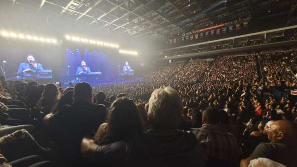 Acrisure Arena, section: 121, row: I, seat: 4