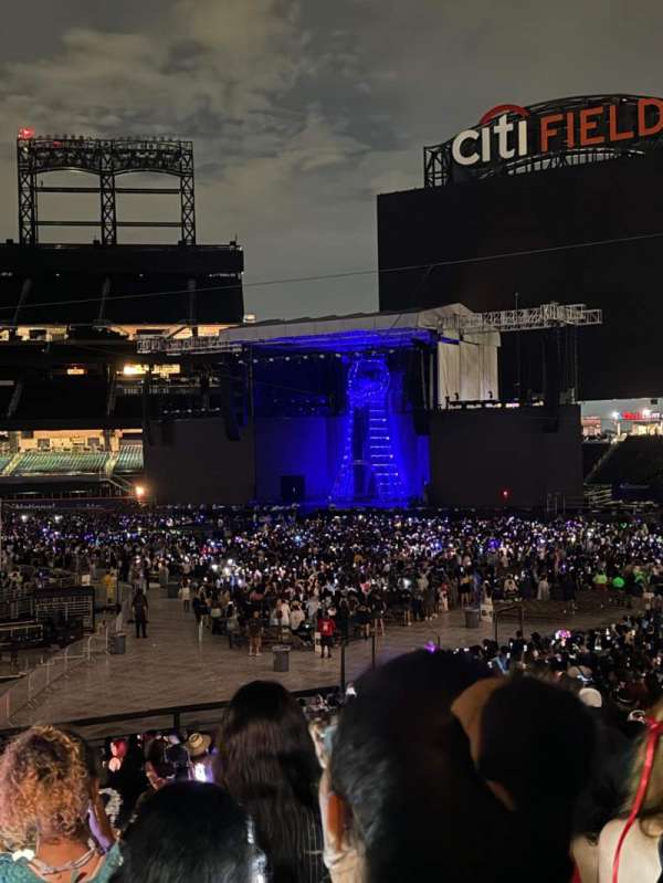 Citi Field, section: 112, row: 23, seat: 2