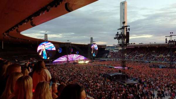Olympic Stadium, Helsinki, section: E12, row: 25, seat: 121