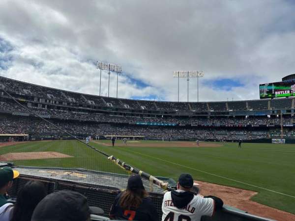 Oakland Coliseum, section: 105, row: 4, seat: 5