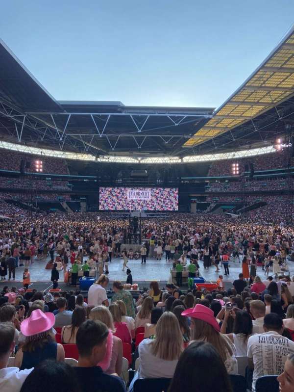 Wembley Stadium, section: 111, row: 20, seat: 270