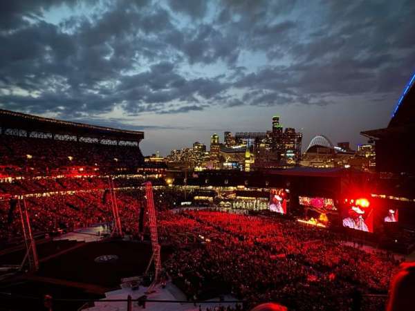 T-Mobile Park, section: 319, row: 2, seat: 5
