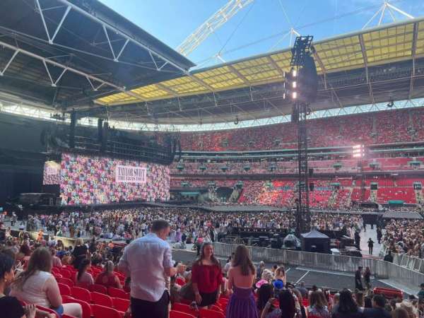 Wembley Stadium, section: 122, row: 23, seat: 317