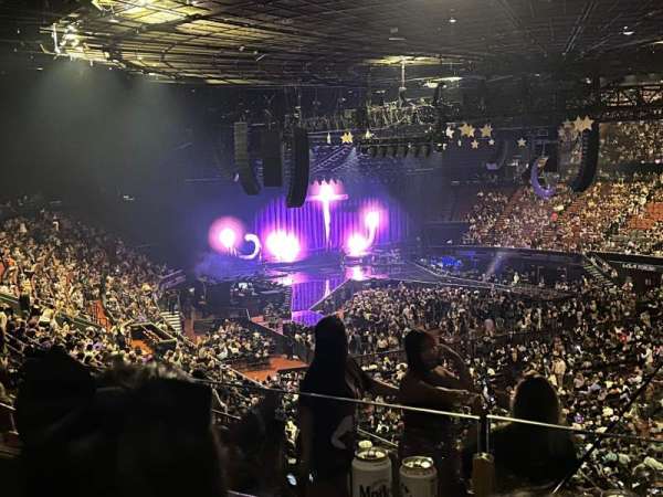 Kia Forum, section: 232, row: 6, seat: 6
