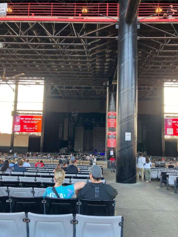 Credit Union 1 Amphitheatre, section: 205, row: GGG, seat: 1