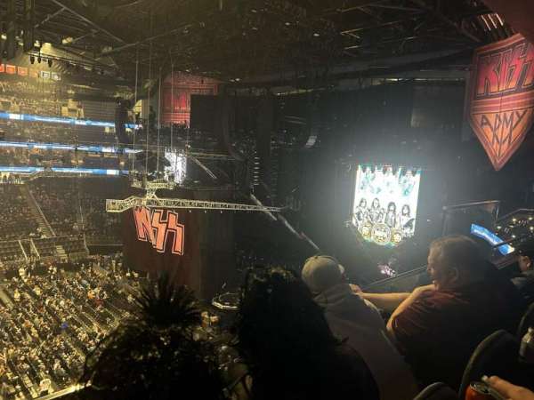 Climate Pledge Arena, section: 115, row: 2, seat: 12